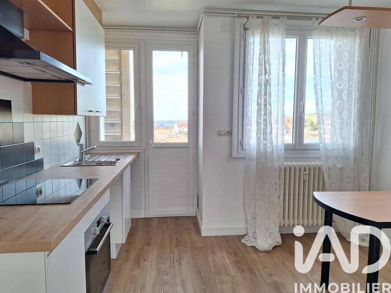 Appartement - 84 m² - 5 pièces