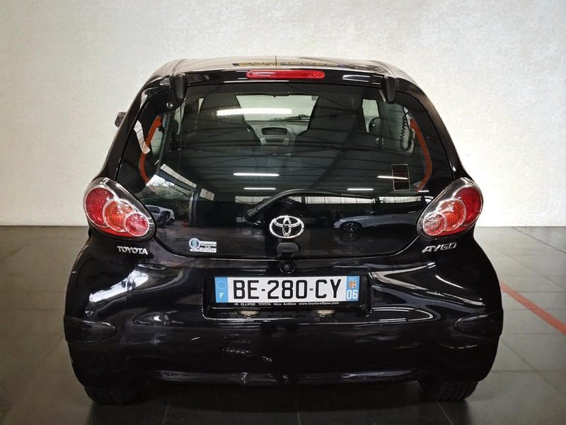 Toyota Yaris 1.0 Vvt-I 68 Limited Edition 3p