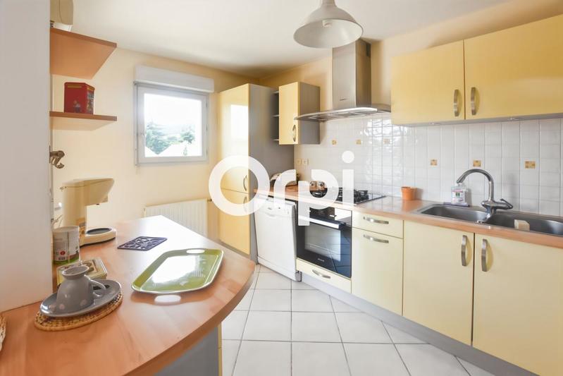 Appartement - 85 m² - 4 pièces