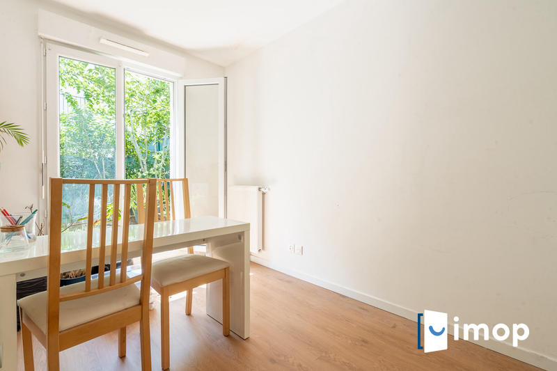 Appartement - 85 m² - 4 pièces