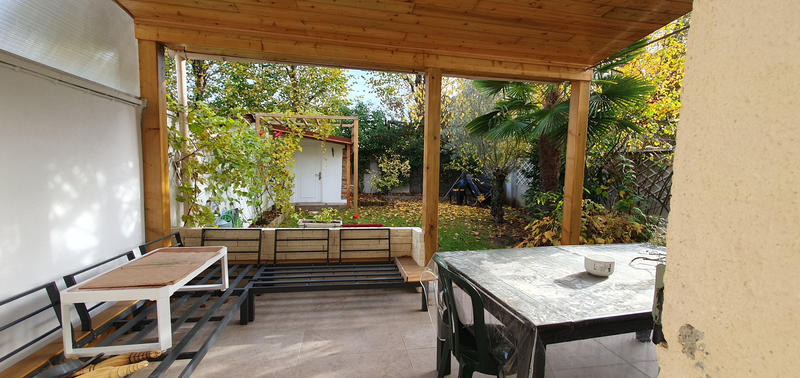 Maison - 96 m² - 5 pièces