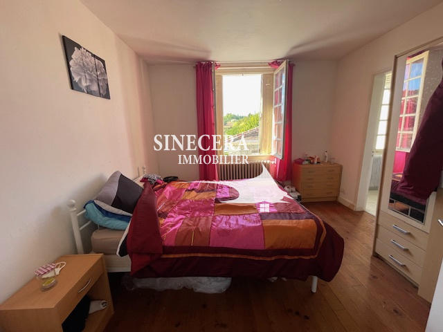 Maison - 195 m² - 5 pièces