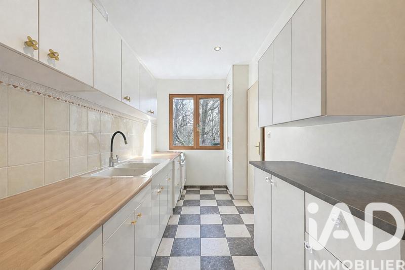 Maison - 163 m² - 7 pièces