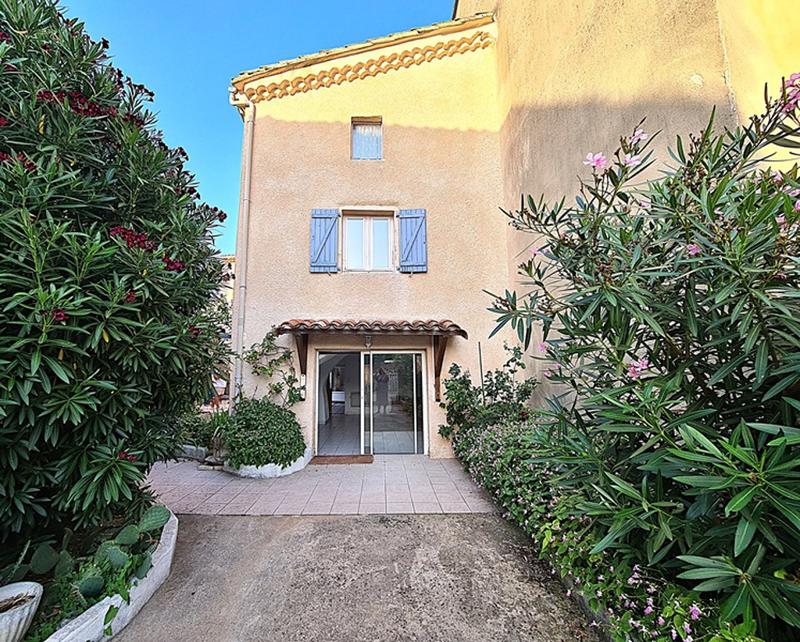 Immeuble - 310 m² - 12 pièces