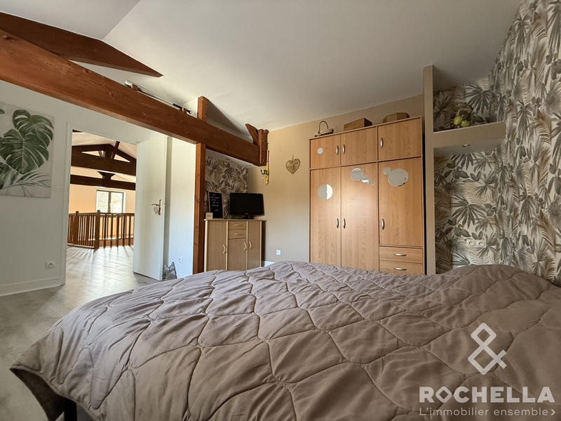 Maison ancienne - 265 m² - 8 pièces