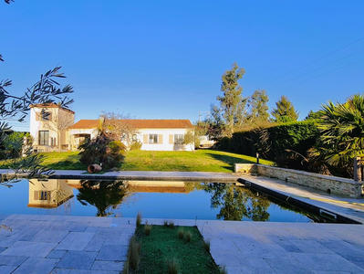 Maison - 161 m² - 8 pièces