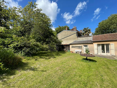 Maison de village - 80 m² - 4 pièces