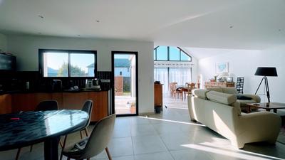 Maison - 168 m² - 7 pièces