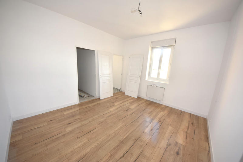 Maison - 193 m² - 6 pièces