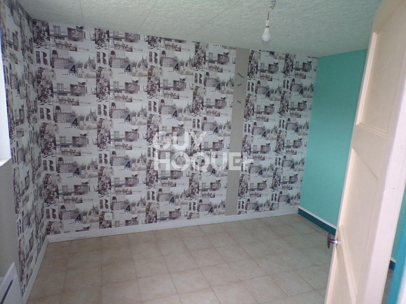 Maison - 91 m² - 7 pièces