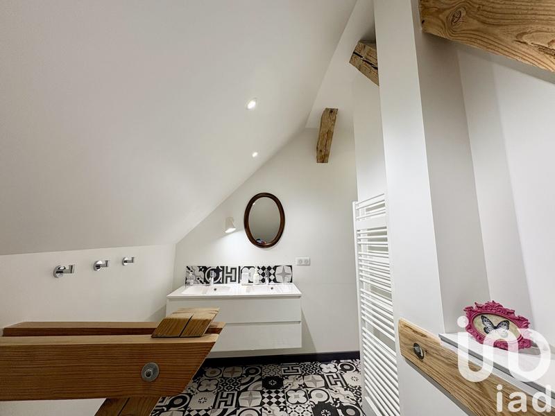 Maison - 307 m² - 11 pièces