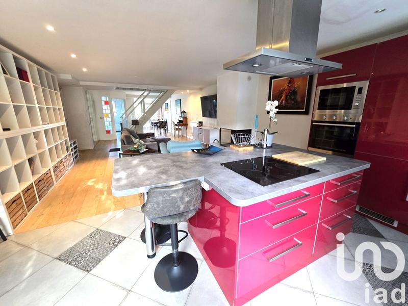 Maison - 130 m² - 7 pièces