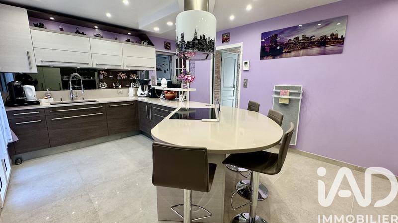 Maison - 142 m² - 7 pièces