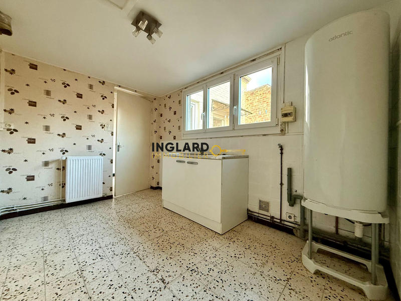 Maison - 140 m² - 8 pièces