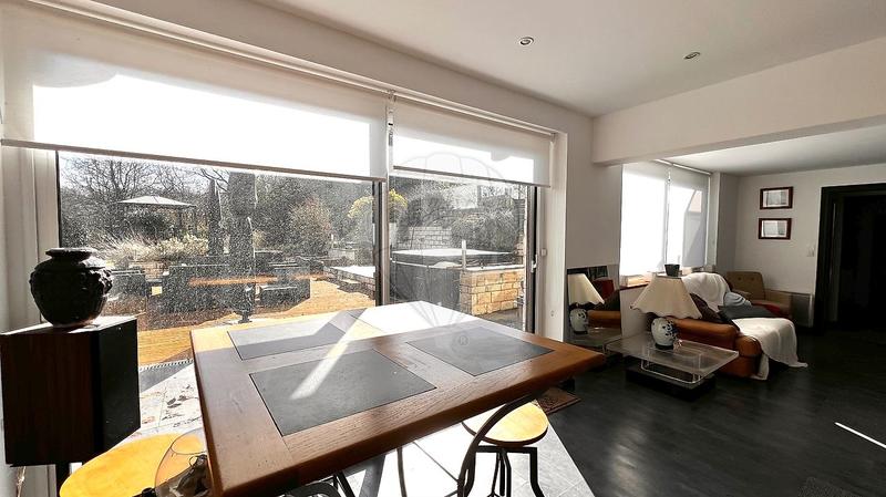 Propriété - 373 m² - 10 pièces