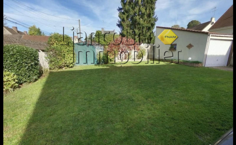 Maison - 96 m² - 5 pièces