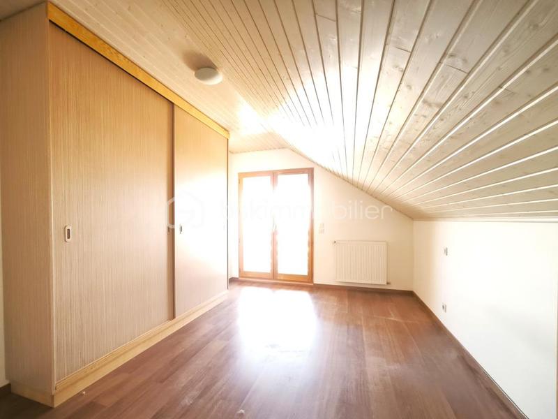 Maison - 179 m² - 6 pièces