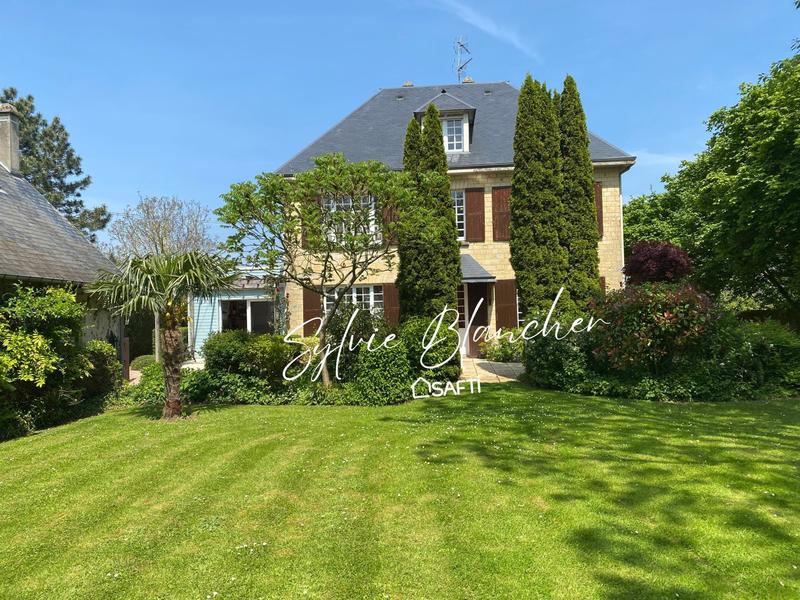 Maison de maîtres - 210 m² - 10 pièces