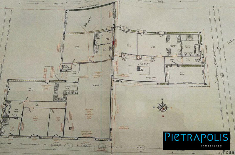 Villa - 222 m² - 6 pièces