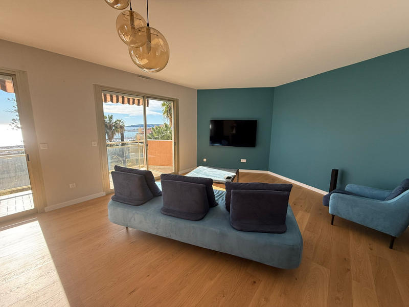 Appartement - 110 m² - 4 pièces