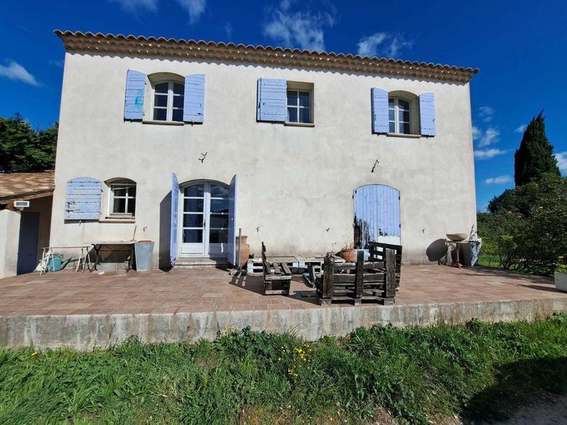 Villa - 167 m² - 4 pièces