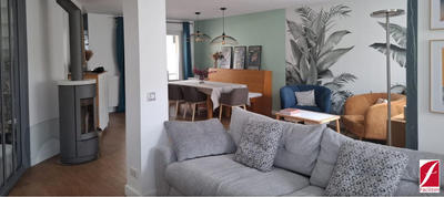 Maison - 151 m² - 6 pièces