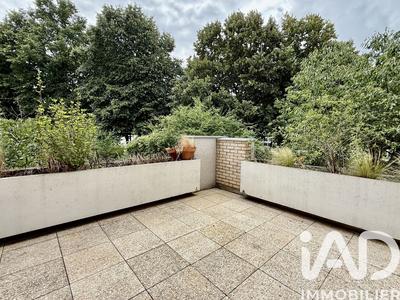 Appartement - 84 m² - 4 pièces