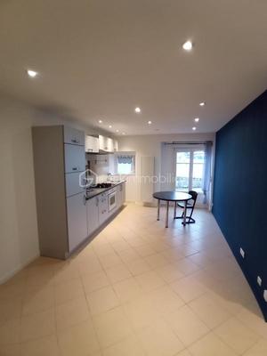 Studio - 27 m² - 1 pièce