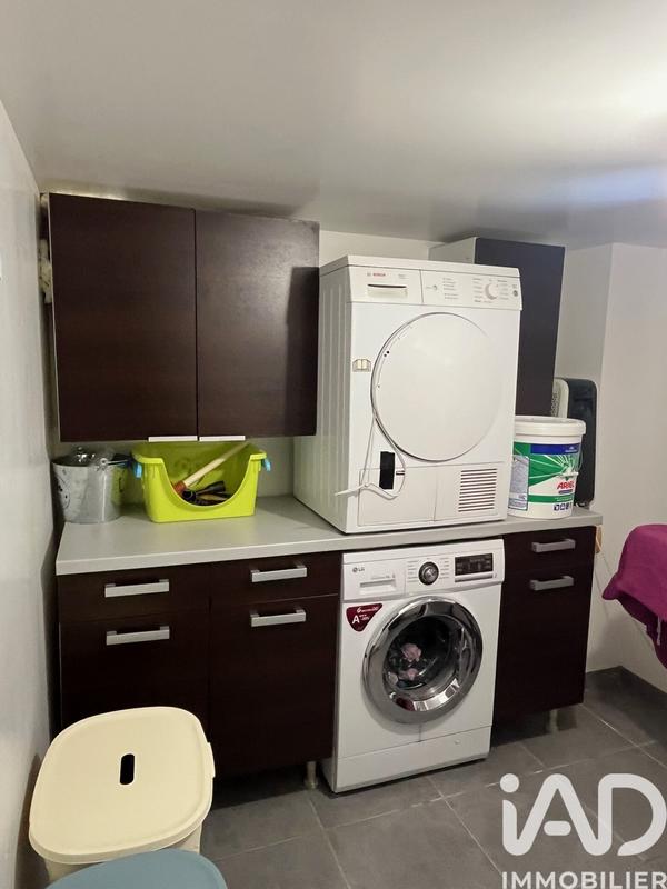 Maison - 210 m² - 8 pièces