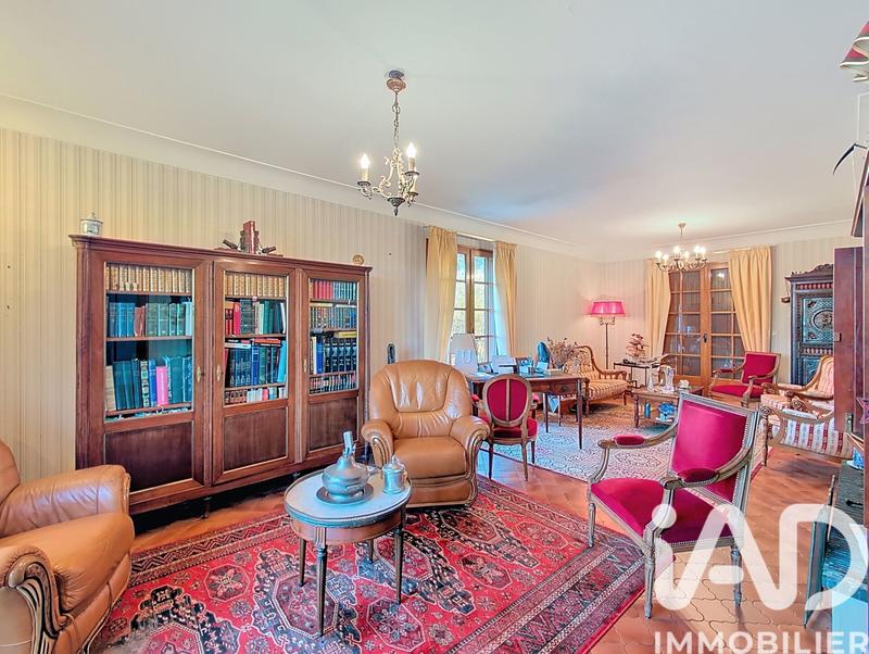 Maison - 169 m² - 7 pièces