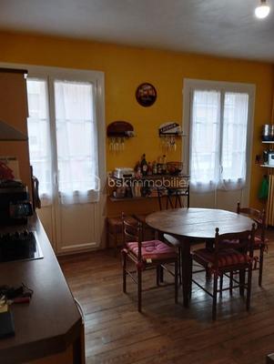 Immeuble - 292 m² - 9 pièces