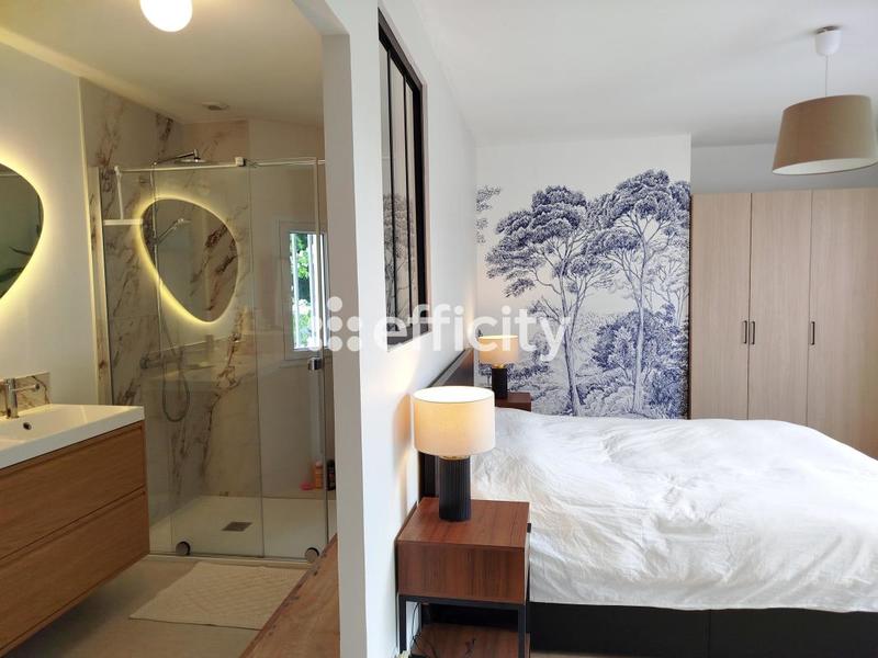 Villa - 190 m² - 7 pièces