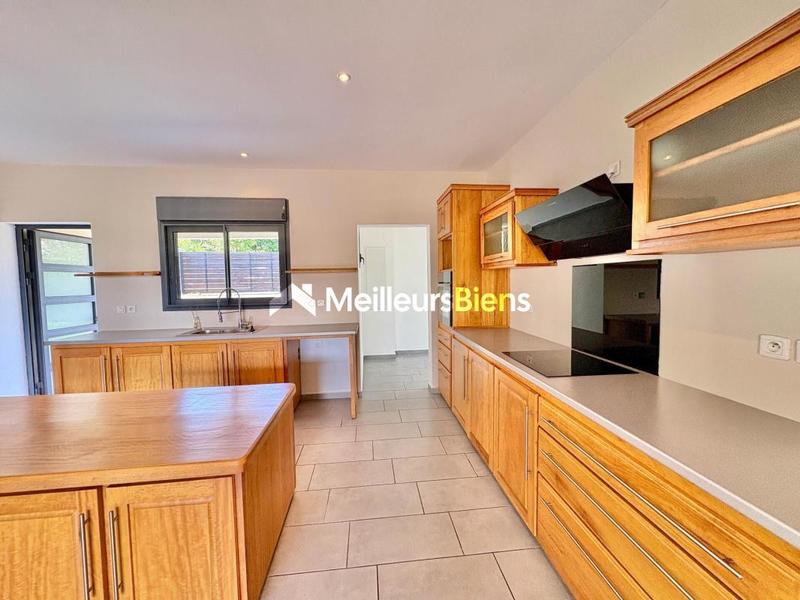 Maison - 103 m² - 4 pièces