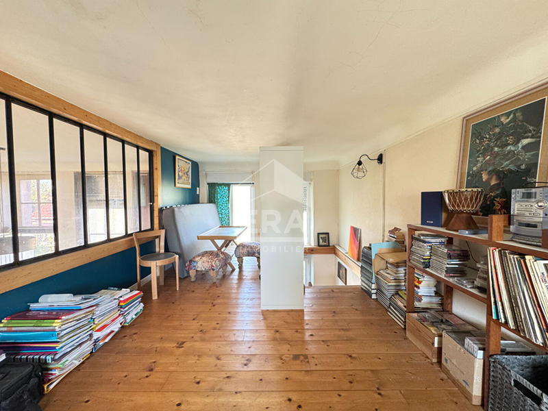 Maison - 161 m² - 5 pièces