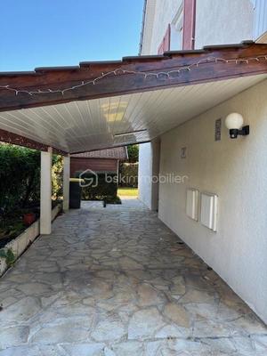 Maison - 172 m² - 7 pièces