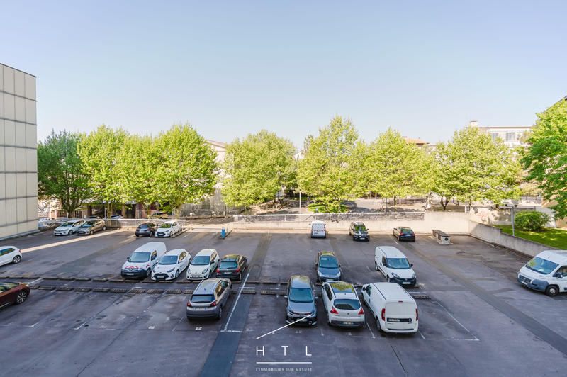 Appartement - 103 m² - 5 pièces