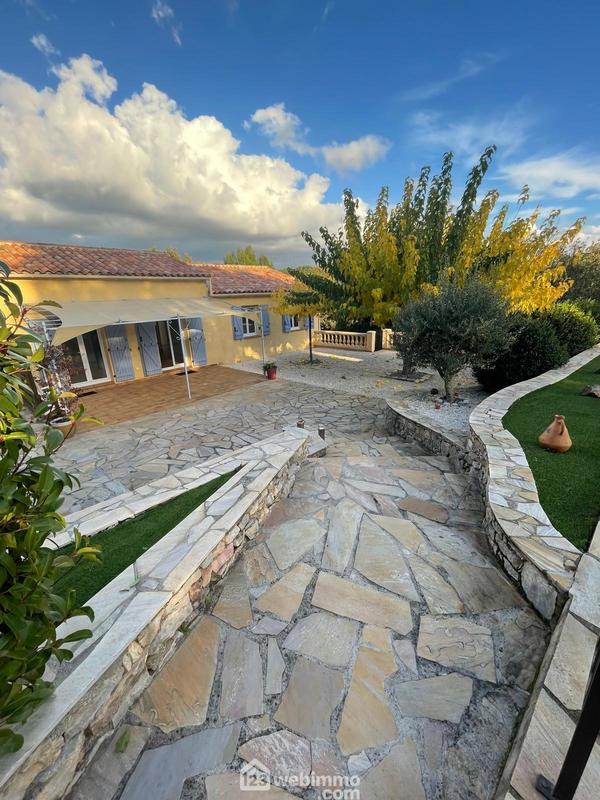 Villa - 82 m² - 4 pièces