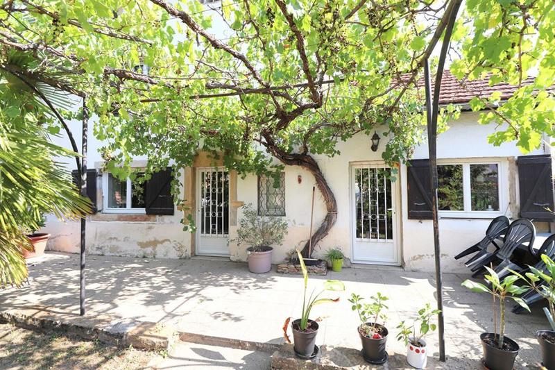 Maison en pierre - 146 m² - 6 pièces