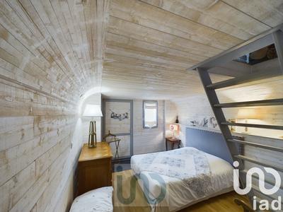 Maison - 166 m² - 6 pièces