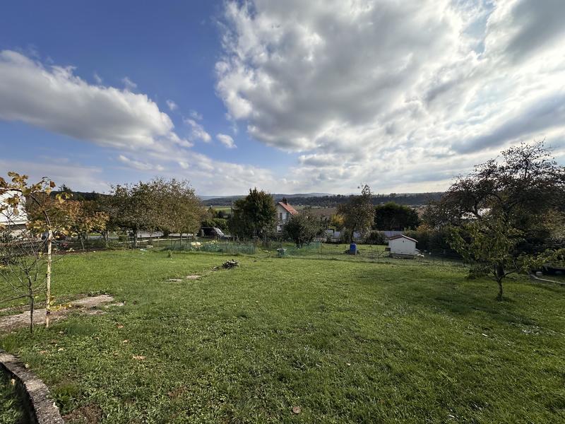 Terrain constructible - 1 000 m²