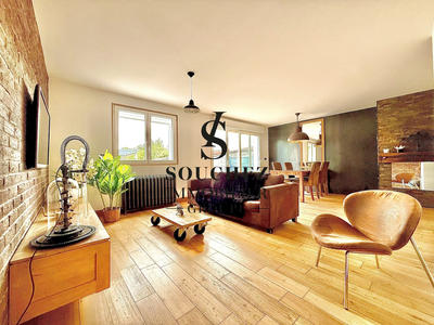 Maison - 140 m² - 4 pièces