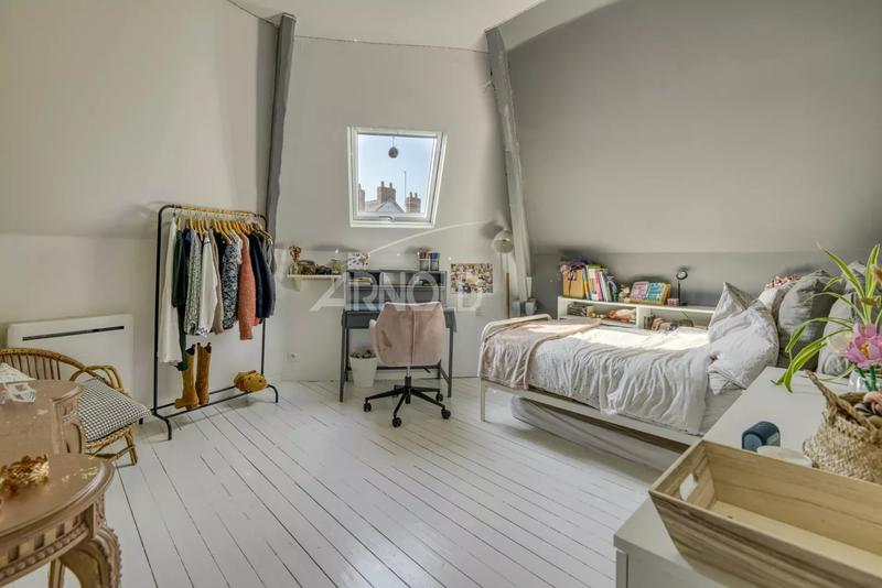 Maison - 148 m² - 7 pièces