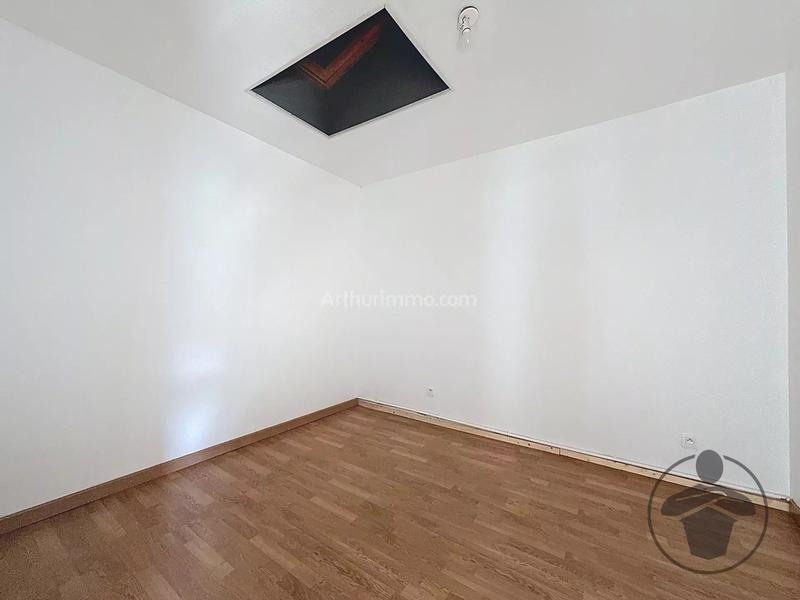 Immeuble - 134 m² - 6 pièces