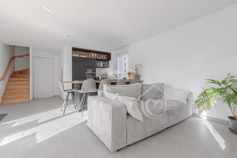 Maison - 86 m² - 4 pièces