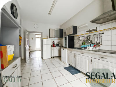 Maison - 164 m² - 6 pièces