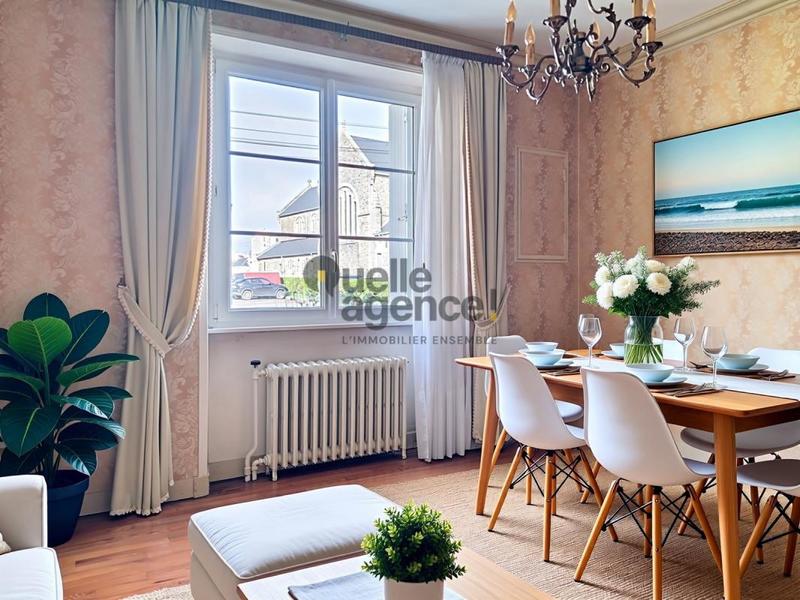 Maison - 108 m² - 7 pièces