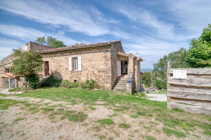 Maison - 298 m² - 10 pièces