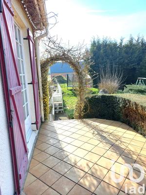 Maison - 138 m² - 6 pièces