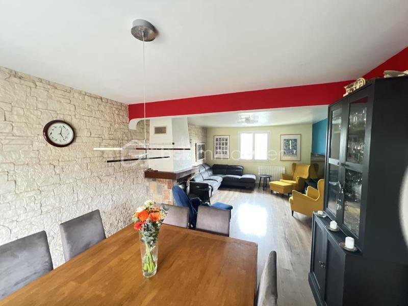 Maison - 117 m² - 6 pièces