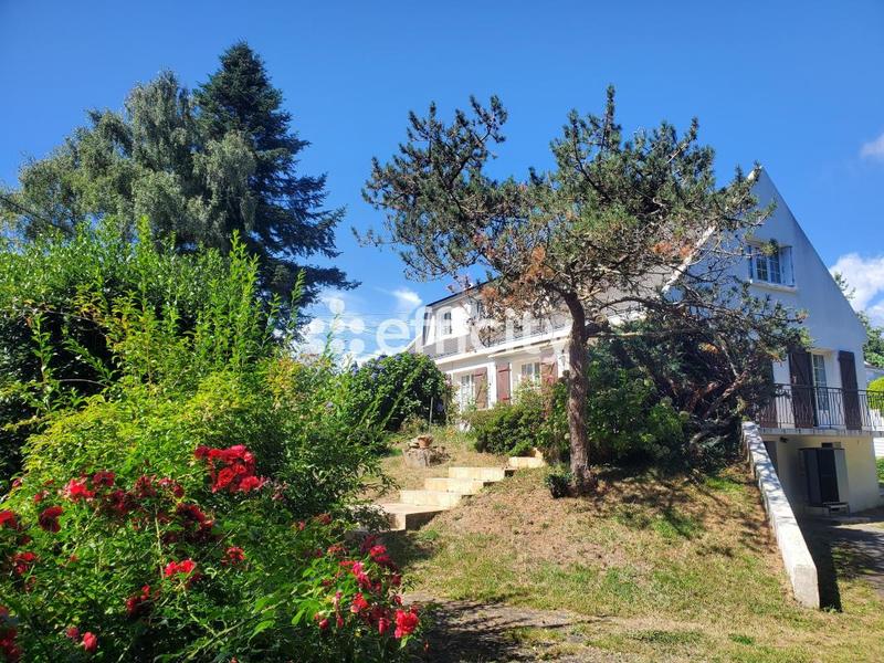 Pavillon - 156 m² - 7 pièces